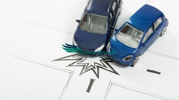 Eskişehir trafik sigortası fiyatları için Sigorta Rüzgarı'ndan teklif alan bir sürücü